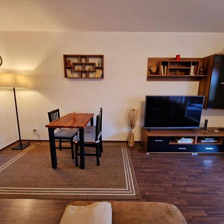 2-Zimmer Messe-Apartment Nbg-Langwasser 60Qm Nuremberg ภายนอก รูปภาพ
