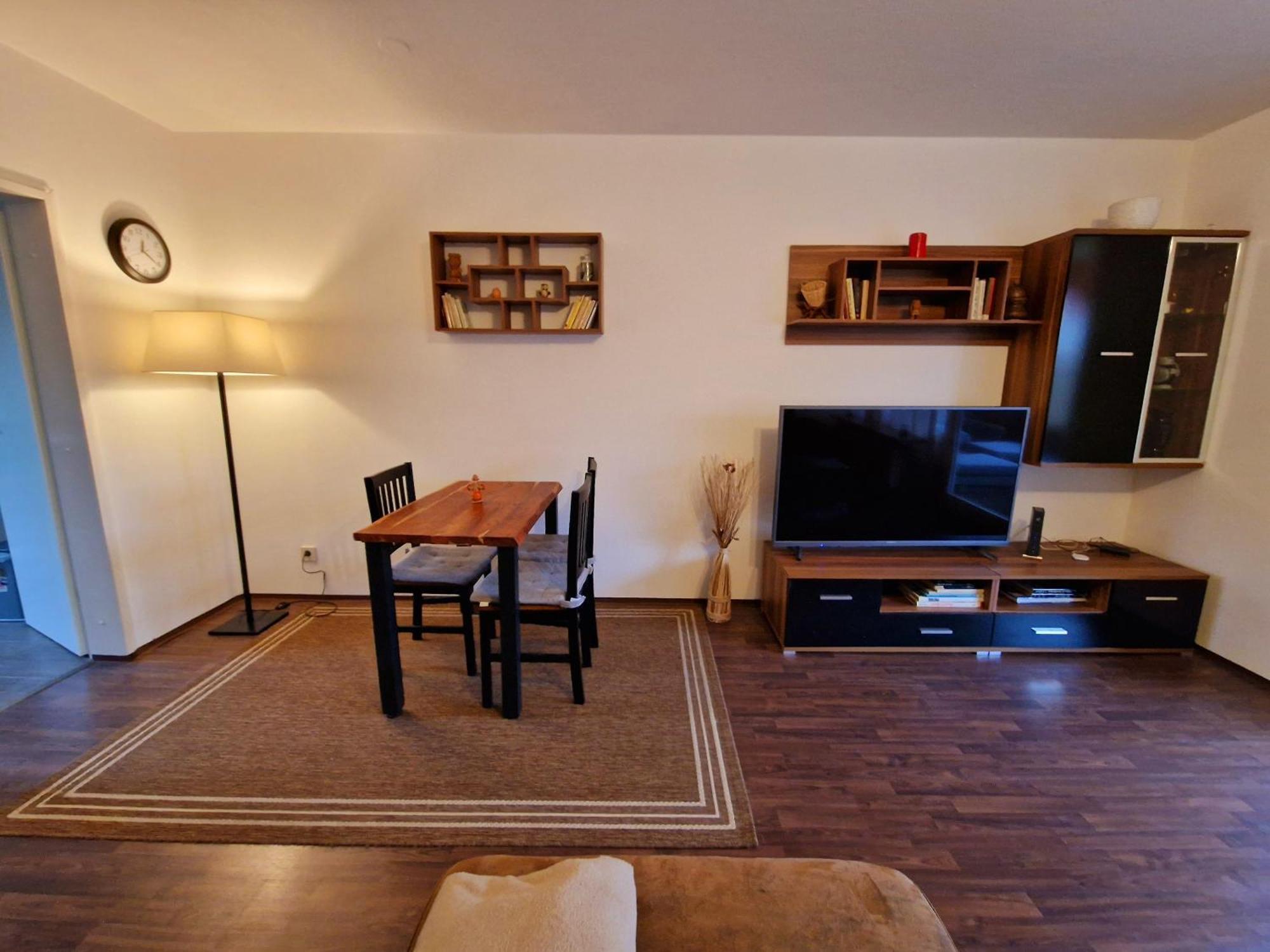 2-Zimmer Messe-Apartment Nbg-Langwasser 60Qm Nuremberg ภายนอก รูปภาพ