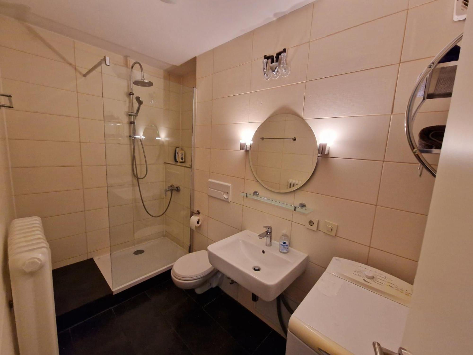 2-Zimmer Messe-Apartment Nbg-Langwasser 60Qm Nuremberg ภายนอก รูปภาพ